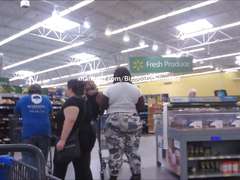 Cam 17:  Short Thyck Wide Booty BBW In Superhero Legging