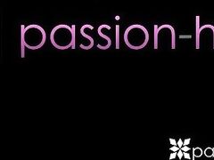 Spring Break Sex w Maya Bijou